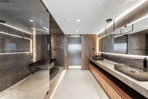Condo in Sunny Isles Beach, Florida, 3 bedrooms  № 1863475 - photo 21
