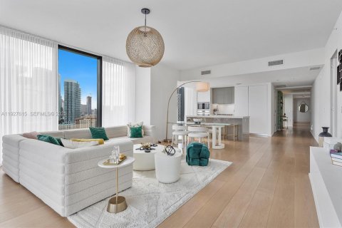 Снять в аренду кондоминиум в Майами, Флорида 4 спальни, 254.83м2, № 2034435 - фото 7