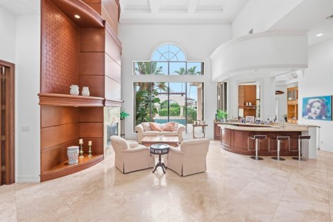 House in Boca Raton, Florida 4 bedrooms, 397.81 sq.m. № 2383252 - photo 4