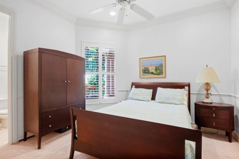 House in Boca Raton, Florida 4 bedrooms, 397.81 sq.m. № 2383252 - photo 16