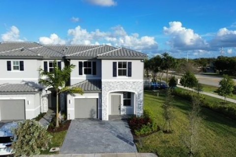 Adosado en Coral Springs, Florida 4 dormitorios, 172.15 m2 № 2077708