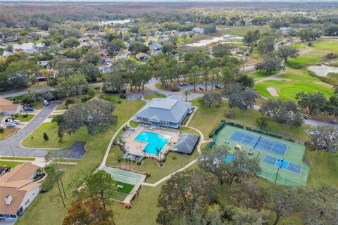 House in Hudson, Florida 5 bedrooms, 328.04 sq.m. № 1807956 - photo 4