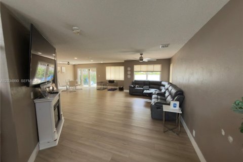Купить виллу или дом в Дейви, Флорида 3 спальни, 171.96м2, № 2088168 - фото 24