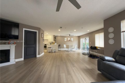 Купить виллу или дом в Дейви, Флорида 3 спальни, 171.96м2, № 2088168 - фото 27
