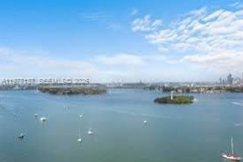 Condo à Miami Beach, Floride, 2 chambres  № 2047108