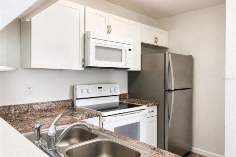 Copropriété à louer à Orlando, Floride: 2 chambres, 86.77 m2 № 2299976 - photo 6