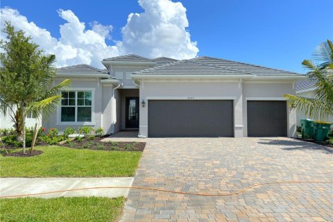 House in Punta Gorda, Florida 4 bedrooms, 208.57 sq.m. № 750954 - photo 1