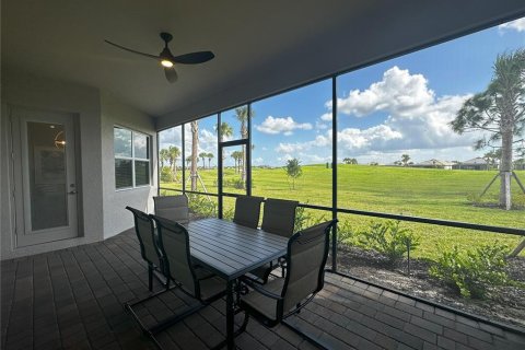 House in Punta Gorda, Florida 4 bedrooms, 208.57 sq.m. № 750954 - photo 27