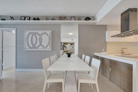 Condo in North Miami Beach, Florida, 3 bedrooms  № 1463452 - photo 28
