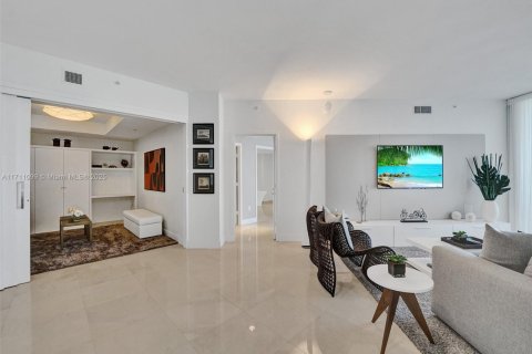 Condo in North Miami Beach, Florida, 3 bedrooms  № 1463452 - photo 19