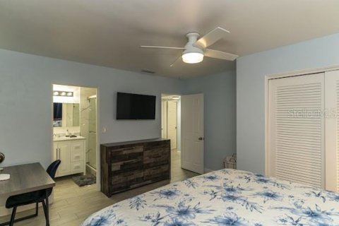 Casa en venta en Saint Petersburg, Florida, 3 dormitorios, 146.97 m2 № 2221595 - foto 19