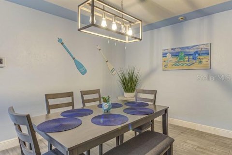 Casa en venta en Saint Petersburg, Florida, 3 dormitorios, 146.97 m2 № 2221595 - foto 30