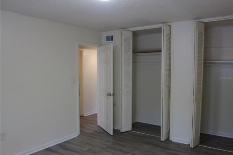 Apartment in Gainesville, Florida 2 bedrooms, 83.61 sq.m. № 2234466 - photo 2