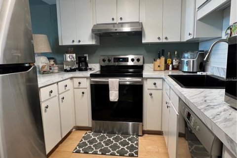 Condominio en venta en Cedar Key, Florida, 2 dormitorios, 104.05 m2 № 2114369 - foto 11