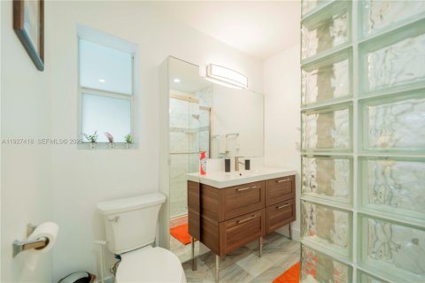 House in Deerfield Beach, Florida 2 bedrooms, 95.5 sq.m. № 2076868 - photo 7