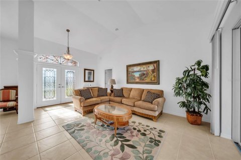 Villa ou maison à vendre à Rotonda, Floride: 3 chambres, 194.35 m2 № 2135133 - photo 2