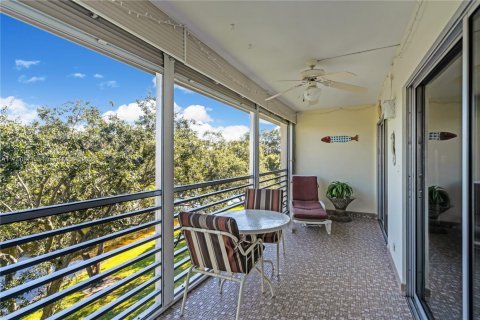 Condo in Coconut Creek, Florida, 2 bedrooms  № 1693294 - photo 15