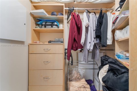 Condominio en venta en Aventura, Florida, 2 dormitorios, 132.94 m2 № 2066267 - foto 19