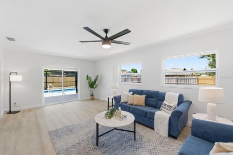 Casa en venta en Sarasota, Florida, 3 dormitorios, 135.08 m2 № 2111387 - foto 10