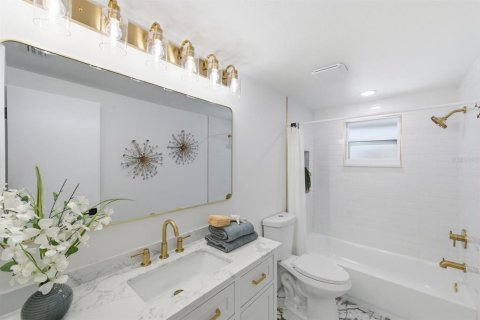 Casa en venta en Sarasota, Florida, 3 dormitorios, 135.08 m2 № 2111387 - foto 20