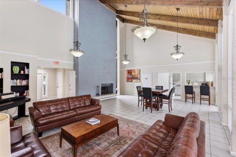 Condo in Orlando, Florida, 1 bedroom  № 2227839 - photo 24