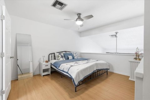 Condo in Orlando, Florida, 1 bedroom  № 2227839 - photo 15