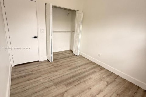 Touwnhouse à vendre à Tamarac, Floride: 3 chambres, 133.78 m2 № 2006114 - photo 24