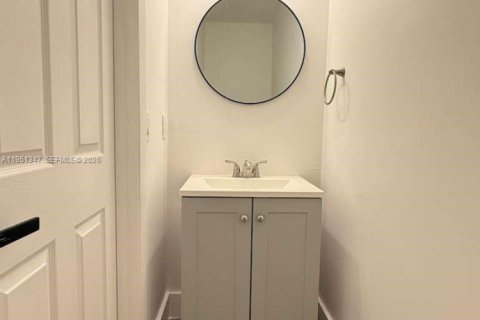 Touwnhouse à Tamarac, Floride 3 chambres, 133.78 m2 № 2006114