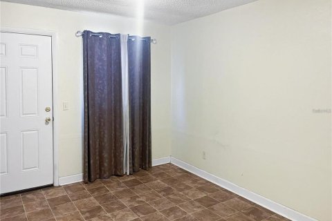 Villa ou maison à louer à Haines City, Floride: 4 chambres, 176.79 m2 № 2418709 - photo 12