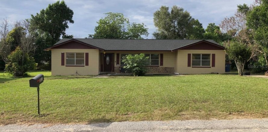 Villa ou maison à Haines City, Floride 4 chambres, 176.79 m2 № 2418709