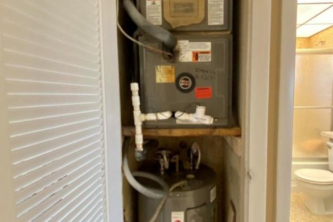 Condominio en alquiler en Delray Beach, Florida, 2 dormitorios, 84.26 m2 № 987255 - foto 1