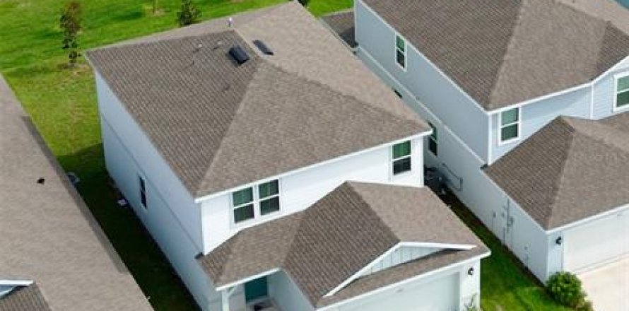 Villa ou maison à Davenport, Floride 4 chambres, 205.96 m2 № 1919217