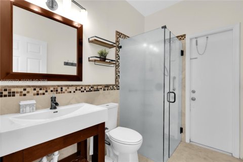 Casa en venta en Miramar, Florida, 4 dormitorios, 210.05 m2 № 1995195 - foto 19