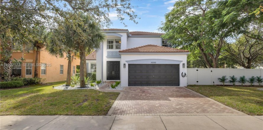 Casa en Miramar, Florida 4 dormitorios, 210.05 m2 № 1995195