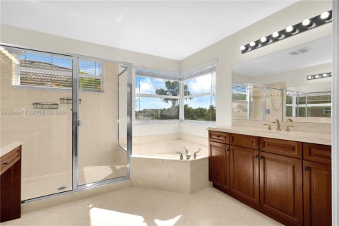 Casa en venta en Miramar, Florida, 4 dormitorios, 210.05 m2 № 1995195 - foto 13