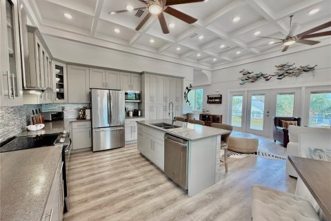 House in Flagler Beach, Florida 3 bedrooms, 245.08 sq.m. № 2358651 - photo 23