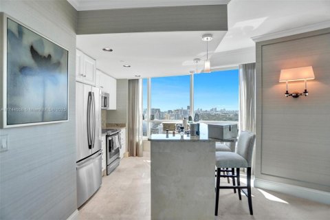 Copropriété à vendre à Miami Beach, Floride: 2 chambres, 144.65 m2 № 2154764 - photo 13