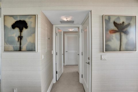 Copropriété à vendre à Miami Beach, Floride: 2 chambres, 144.65 m2 № 2154764 - photo 25