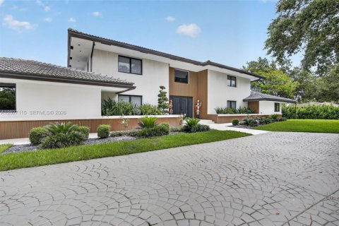 House in Plantation, Florida 6 bedrooms, 601.26 sq.m. № 2186089 - photo 3