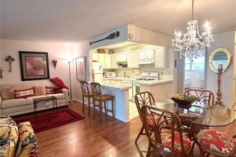 Condominio en venta en Saint Petersburg, Florida, 1 dormitorio, 78.04 m2 № 1816837 - foto 3