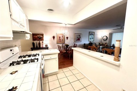 Condominio en venta en Saint Petersburg, Florida, 1 dormitorio, 78.04 m2 № 1816837 - foto 12