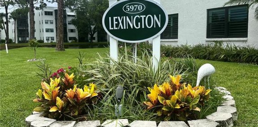 Condo in Saint Petersburg, Florida, 1 bedroom № 1816837