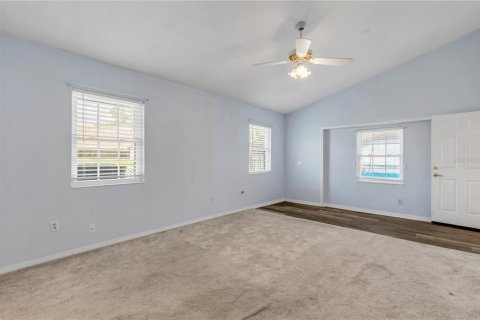 House in Daytona Beach, Florida 3 bedrooms, 189.52 sq.m. № 2210889 - photo 24