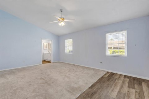 House in Daytona Beach, Florida 3 bedrooms, 189.52 sq.m. № 2210889 - photo 26