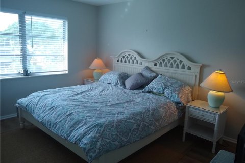 Condo in Bradenton, Florida, 2 bedrooms  № 1902337 - photo 8