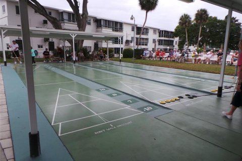 Condo in Bradenton, Florida, 2 bedrooms  № 1902337 - photo 16