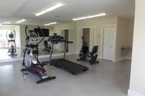 Copropriété à vendre à Dania Beach, Floride: 2 chambres, 87.89 m2 № 2090952 - photo 18