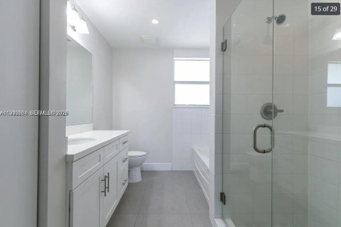Copropriété à vendre à Dania Beach, Floride: 2 chambres, 87.89 m2 № 2090952 - photo 9