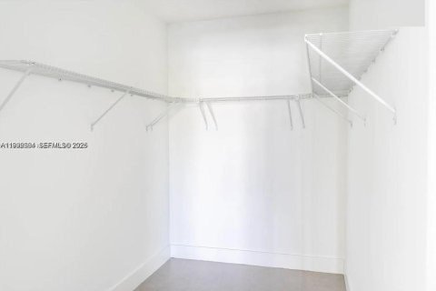 Copropriété à vendre à Dania Beach, Floride: 2 chambres, 87.89 m2 № 2090952 - photo 11