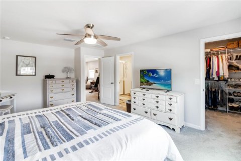 Townhouse in TOWNS AT LAKE MONROE COMMONS in Sanford, Florida 4 bedrooms, 164.34 sq.m. № 1784301 - photo 22